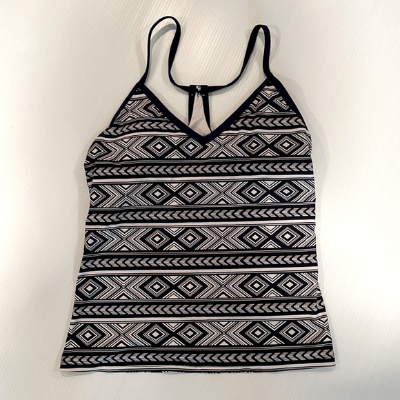 Carve Designs Swim Carve Designs Navy And White Tankini Top Poshmark